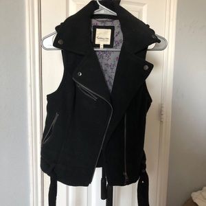 Black Cloth Vest